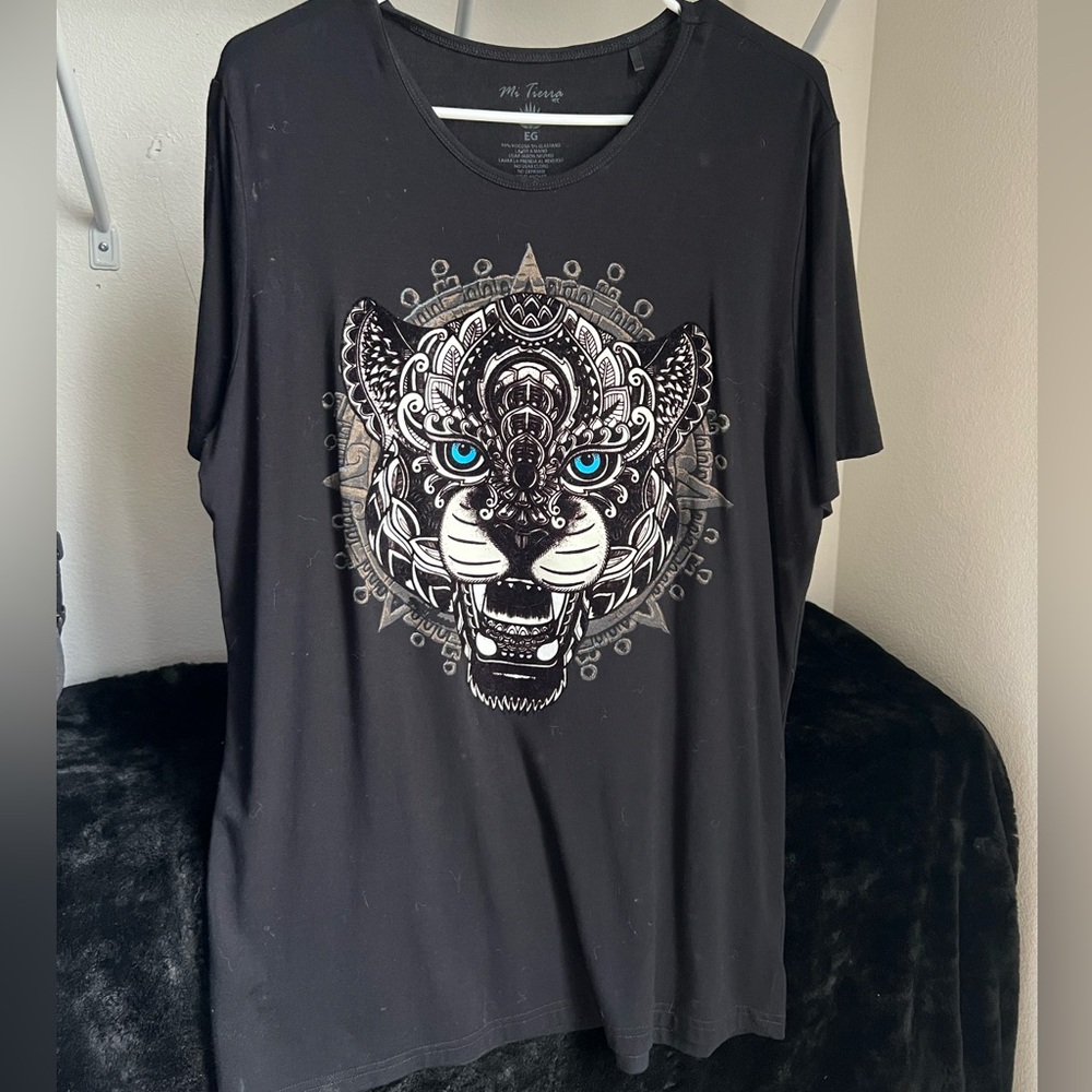 Black Graphic T-Shirt with Velvet Panther and Aztec Calendar Design. Viscose
